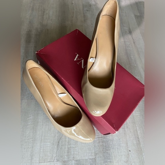 Merona tan pumps | size 10 - Picture 3 of 6